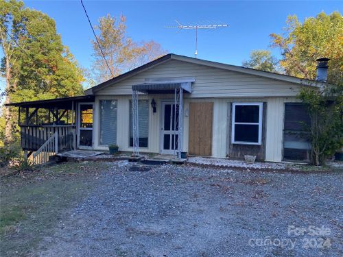 3642 Barus Pond Loop, Valdese, NC, 28690 | Card Image