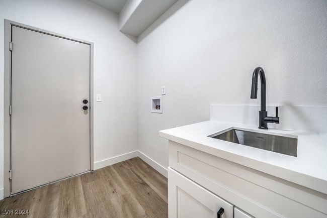 UNIT-101 - 1900 Summer Pine Ct, Townhouse with 3 bedrooms, 3 bathrooms and null parking in Las Vegas NV | Image 25