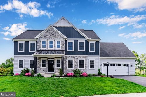 2058 N Autumn Chase Dr, MECHANICSBURG, PA, 17055-9613 | Card Image