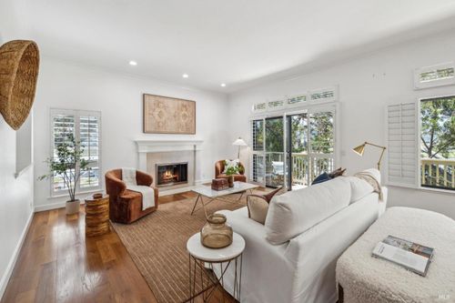 64 Eucalyptus Knoll Street, Mill Valley, CA, 94941 | Card Image