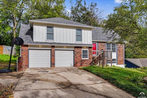 3212 Longhorn Dr, Lawrence, KS, 66049-1906 | Card Image