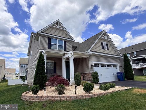 647 Falcon Ln, ABERDEEN, MD, 21001-1299 | Card Image