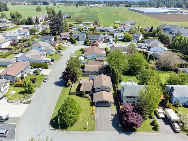 10488 Glasgow Street, House other with 3 bedrooms, 2 bathrooms and 10 parking in Chilliwack BC | Image 5