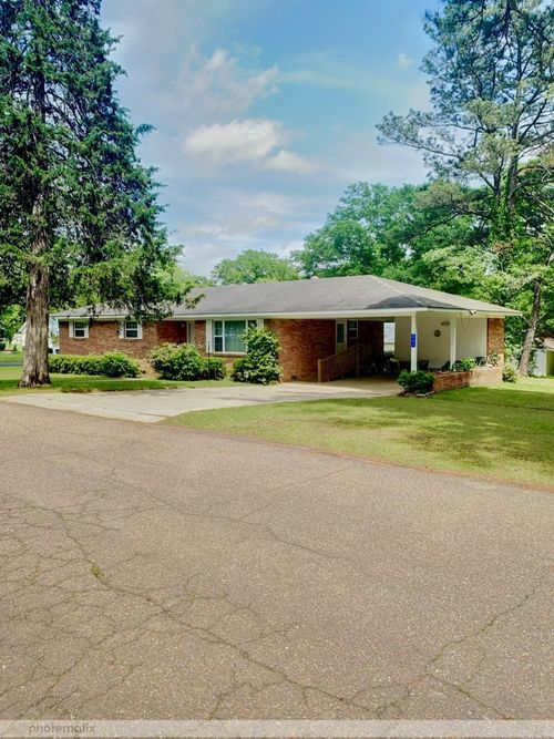 201 Cemetery St, Warren, AR, 71671-3026 | Card Image