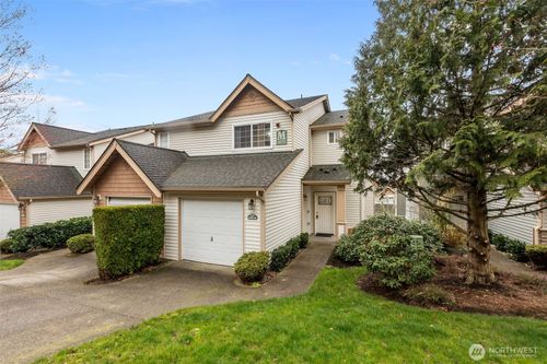 unit-m104-4773 Whitworth Pl S, Renton, WA, 98055-8356 | Card Image