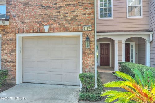 11194 Campfield Cir, Jacksonville, FL, 32256-3904 | Card Image