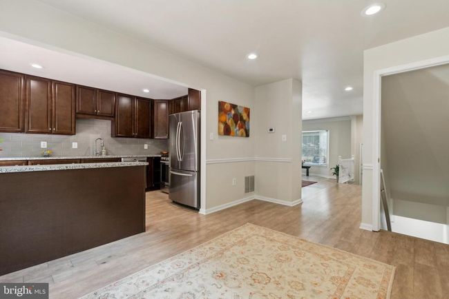 7879 Wintercress Ln, Townhouse with 4 bedrooms, 4 bathrooms and null parking in SPRINGFIELD VA | Image 7