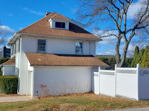 1 Priscella A/K/A 31 Primrose Avenue, Yonkers, NY, 10710 | Card Image