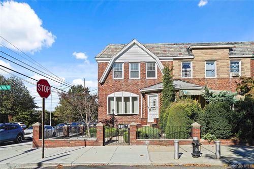1851 Suydam Street, New York, NY, 11385 | Card Image
