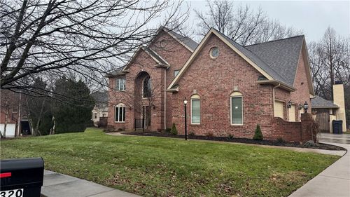 320 Steeplechase Dr, Cranberry Twp, PA, 16066-2222 | Card Image