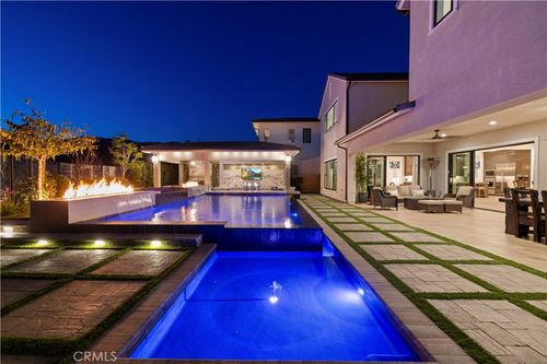 20450 W Albion Way, Porter Ranch, CA, 91326 | Card Image