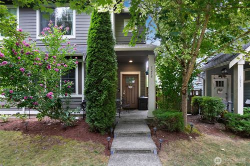 3235 15th Way Se, Olympia, WA, 98501-2782 | Card Image
