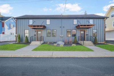 View of front of property with a front yard | Image 3