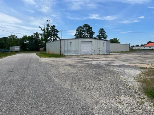 rear-building-206 Society St., Hemingway, SC, 29554 | Card Image