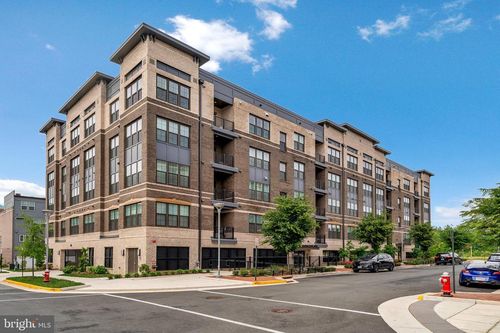 4-408-2320 Field Point Rd, HERNDON, VA, 20171-5430 | Card Image