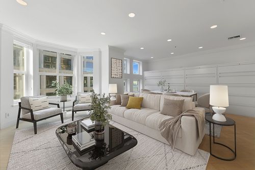 714-300 Boylston, Boston, MA, 02116 | Card Image