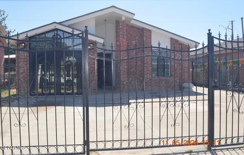 8665 Adriana Ct, El Paso, TX, 79907-6224 | Card Image