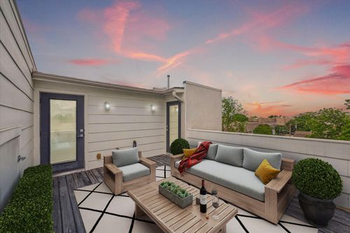1505 Detering St, Houston, TX, 77007-3146 | Card Image