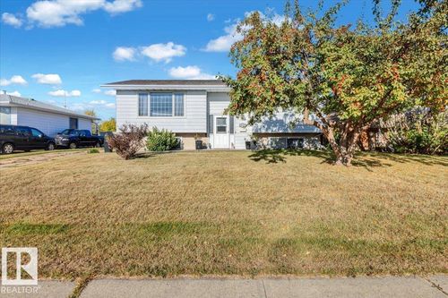 4520 49 St, Gibbons, AB, T0A1N0 | Card Image