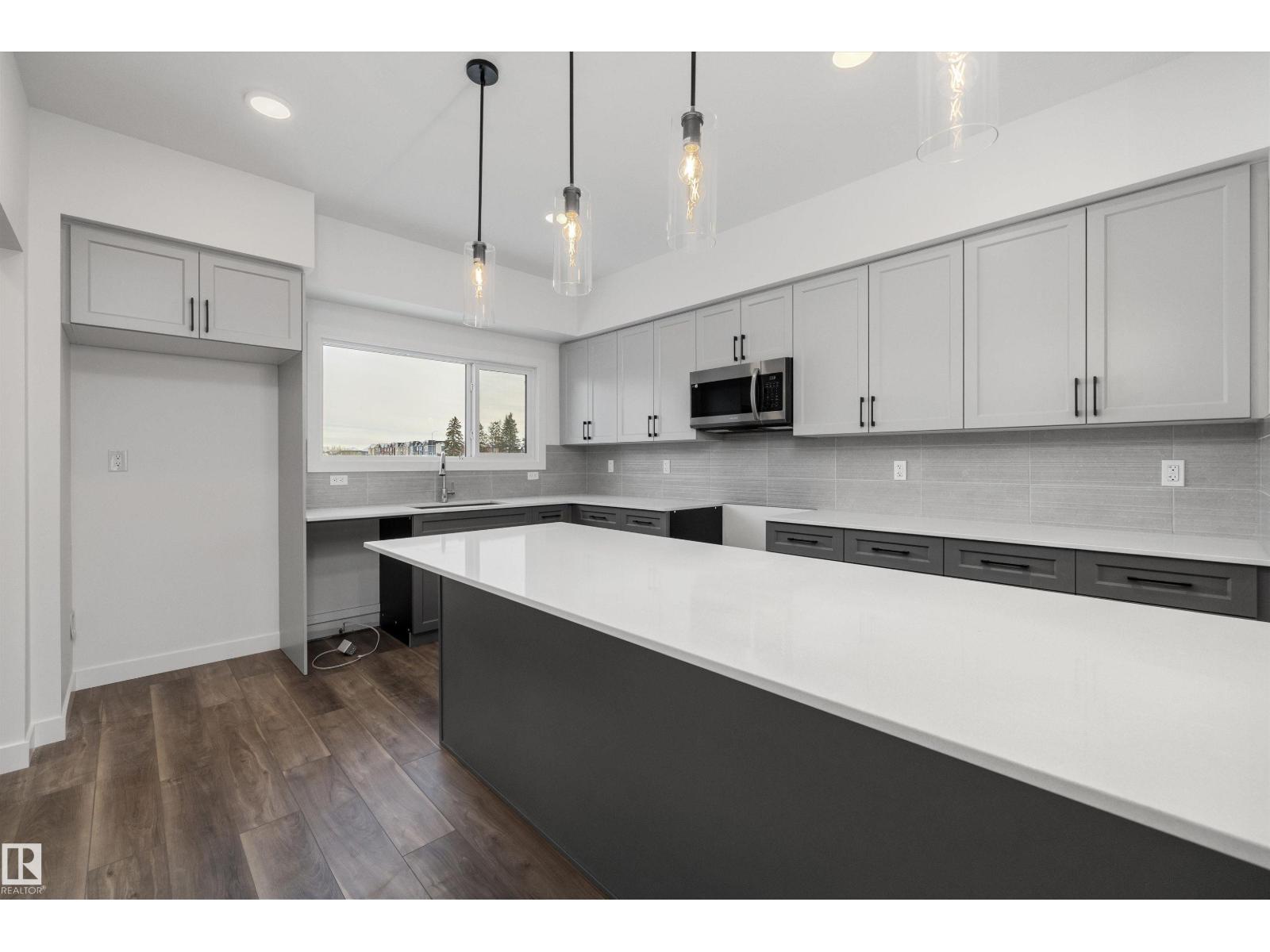 Residential in Edmonton 4
