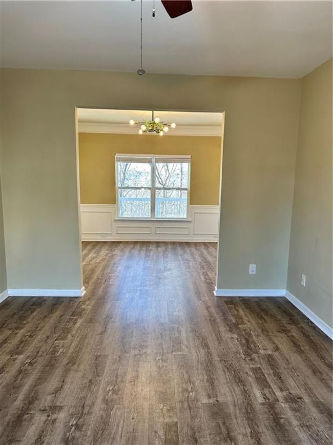 965 Tree Top Dr, House other with 4 bedrooms, 3 bathrooms and null parking in Suwanee GA | Image 7