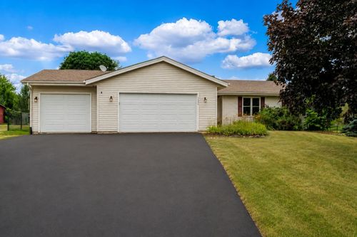 9960 Flint Ct, Roscoe, IL, 61073-7119 | Card Image