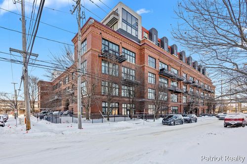 204-600 Broadway Ave Nw, Grand Rapids, MI, 49504-7305 | Card Image