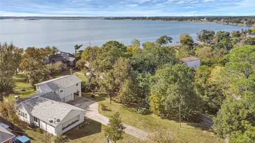 404 S Burnett Dr, Baytown, TX, 77520-1527 | Card Image