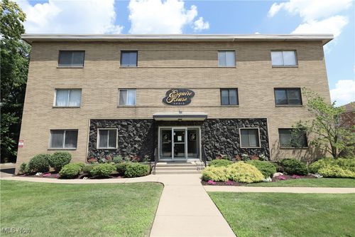 314-20312 Lorain Road, Fairview Park, OH, 44126 | Card Image