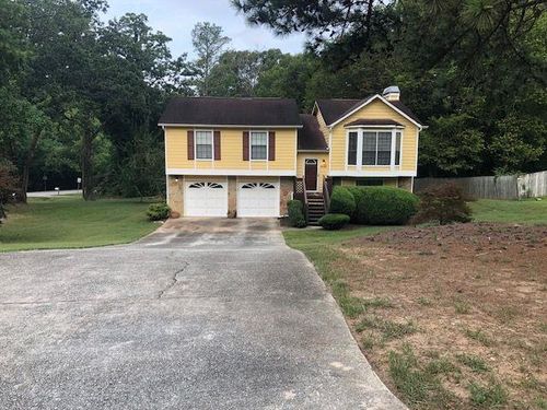 3540 Framingham Dr, Lithonia, GA, 30038-2626 | Card Image