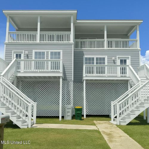 a-321 Lac Bleu Ave, Pass Christian, MS, 39571-3606 | Card Image
