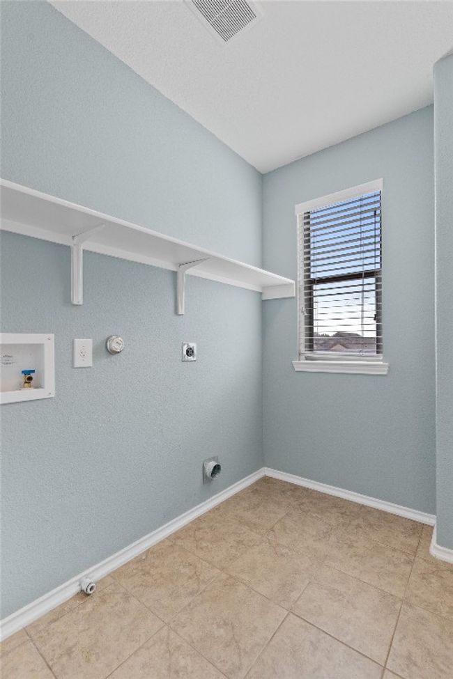2003 Ashberry Trl, House other with 4 bedrooms, 3 bathrooms and 4 parking in Georgetown TX | Image 29