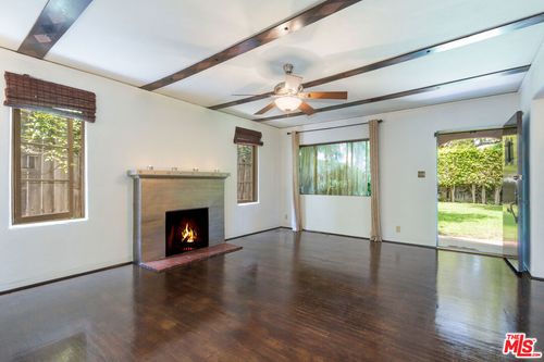 2506 28th St, Santa Monica, CA, 90405-2908 | Card Image