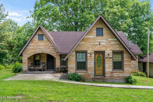 9478 Morgan Co Hwy, Sunbright, TN, 37872-2332 | Card Image