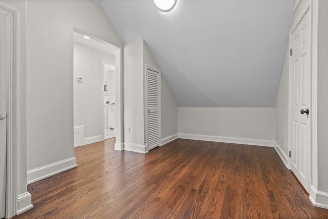 8 Winthrop Ave, House other with 5 bedrooms, 4 bathrooms and 4 parking in Bedford MA | Image 25