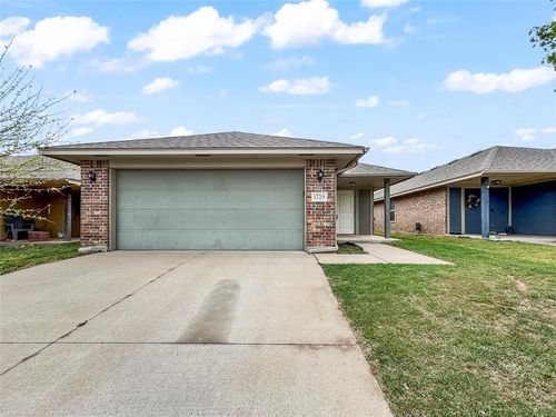 1729 Everglade Court, Oklahoma City, OK, 73128 | Card Image