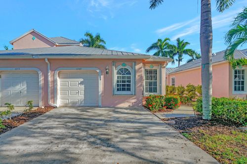 10769 Pelican Dr, Wellington, FL, 33414-6153 | Card Image