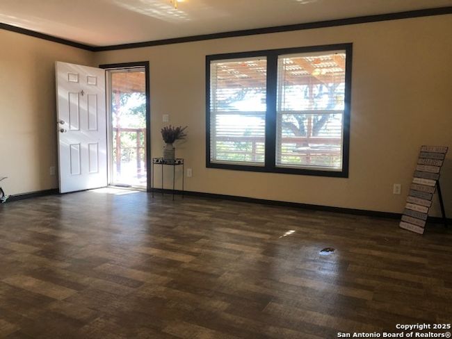833 Cimarron, House other with 3 bedrooms, 2 bathrooms and null parking in Spring Branch TX | Image 7