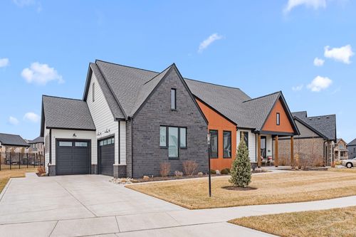 13340 Redbud Dr, Saint John, IN, 46373-0567 | Card Image