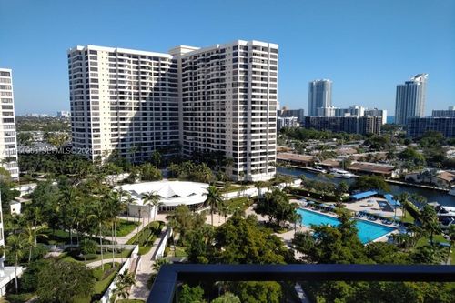 apt-918-500 Three Islands Blvd, Hallandale Beach, FL, 33009-2841 | Card Image