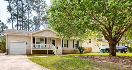 13 Cambridge Ct, Savannah, GA, 31419-9449 | Card Image