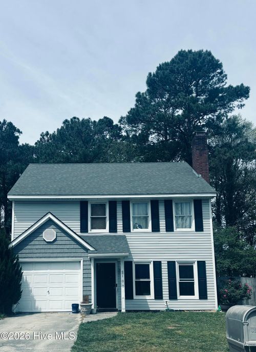 107 Carlisle Ct, Jacksonville, NC, 28546-7351 | Card Image