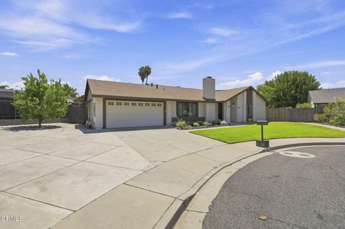 1121 Sunnyglenn Ave, OJAI, CA, 93023-3055 | Card Image