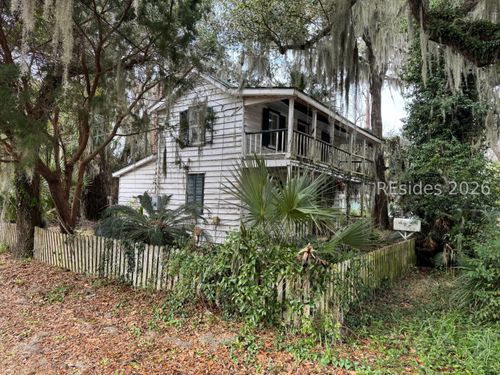 1202 Greene St, Beaufort, SC, 29902-4533 | Card Image