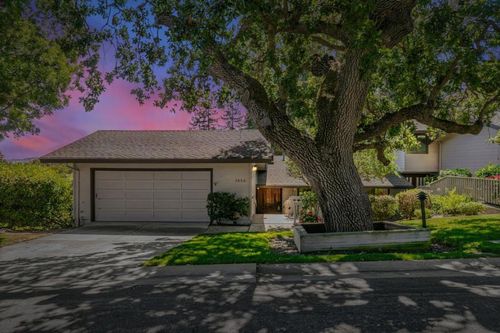 1350 Trinity Dr, Menlo Park, CA, 94025-6644 | Card Image