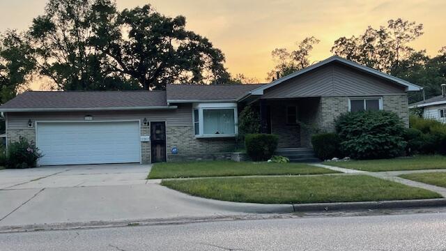 Wood St, Muskegon, MI 49444