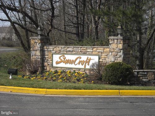 303-4401 Sedgehurst Dr, FAIRFAX, VA, 22033-5125 | Card Image