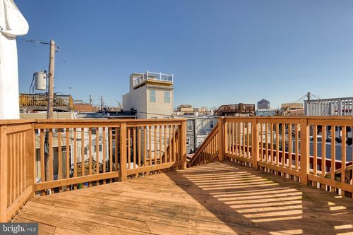 815 S Linwood Ave, BALTIMORE, MD, 21224-3855 | Card Image