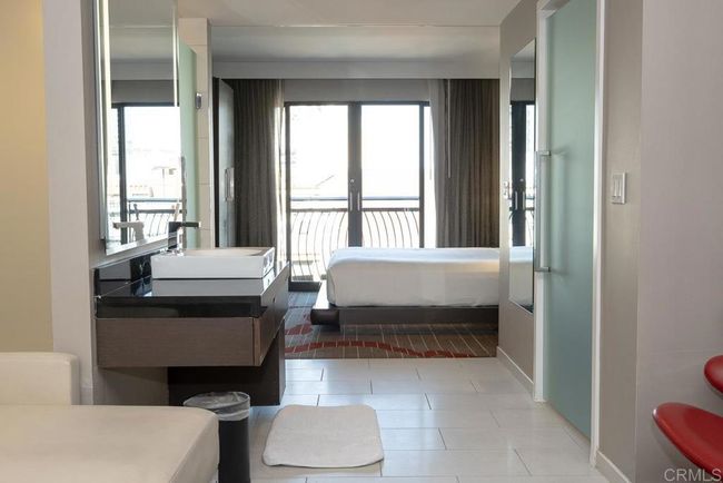 742 - 207 5 Th Ave, Condo with 1 bedrooms, 1 bathrooms and null parking in San Diego CA | Image 12