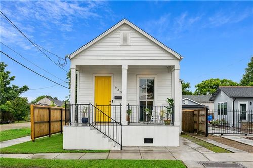839 Belleville St, New Orleans, LA, 70114-2404 | Card Image